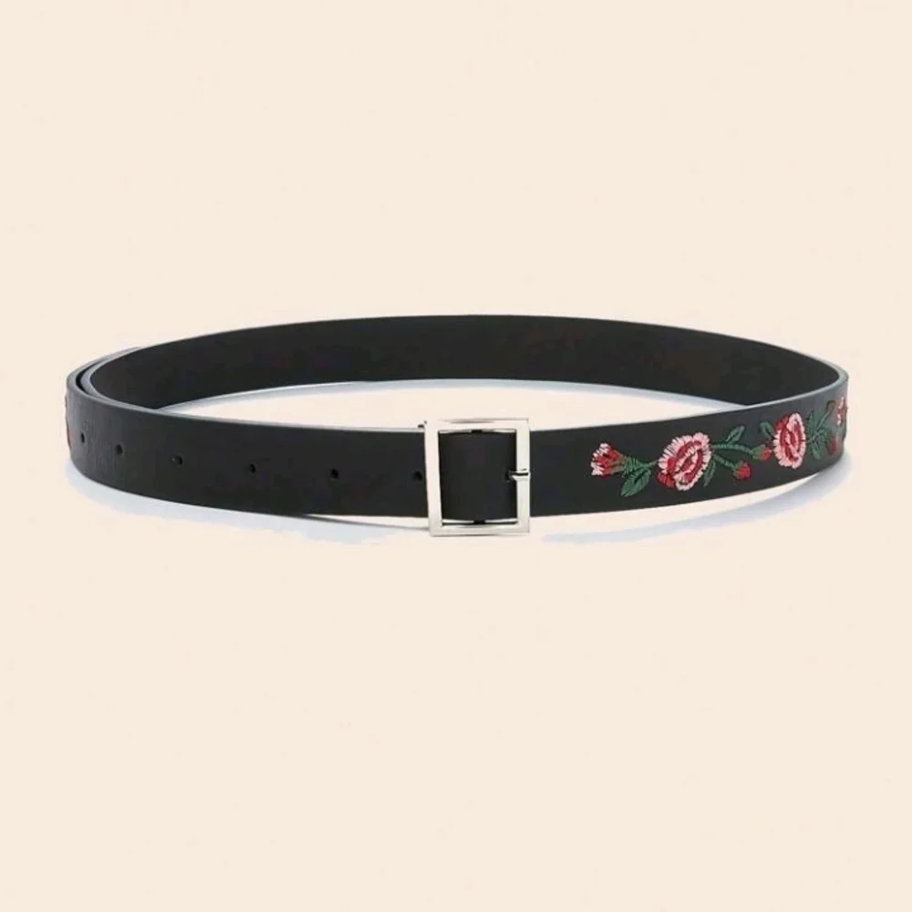 Boho Black Red Floral Embroidered Buckle Faux Leather Belt